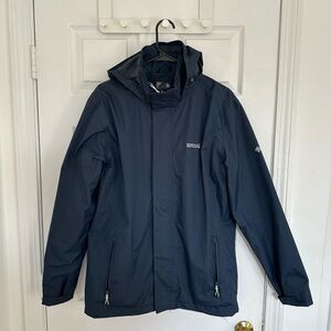 Regatta Navy Waterproof Rain / Hiking Jacket, M